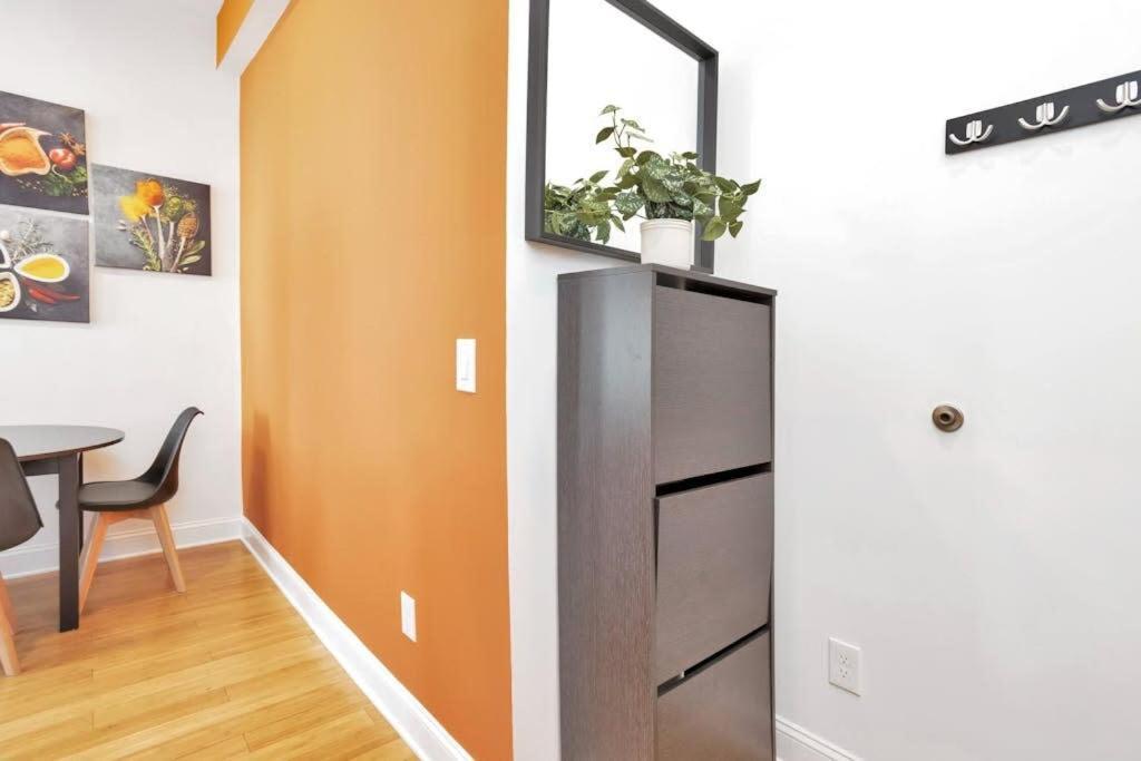Cozy 1 Bedroom Apt Kitchen Central Danbury Exterior photo